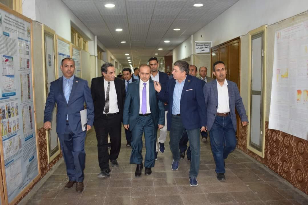 وزير التعليم العالي يزور جامعة المنصورة مع رئاستها حل مشاكل الطلاب اليمنيين، والتنسيق لتعاون أكبر.